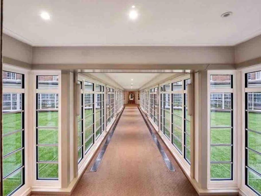 King-Sized Studio, 6Th Floor + Lift, Regent'S Park London Eksteriør billede